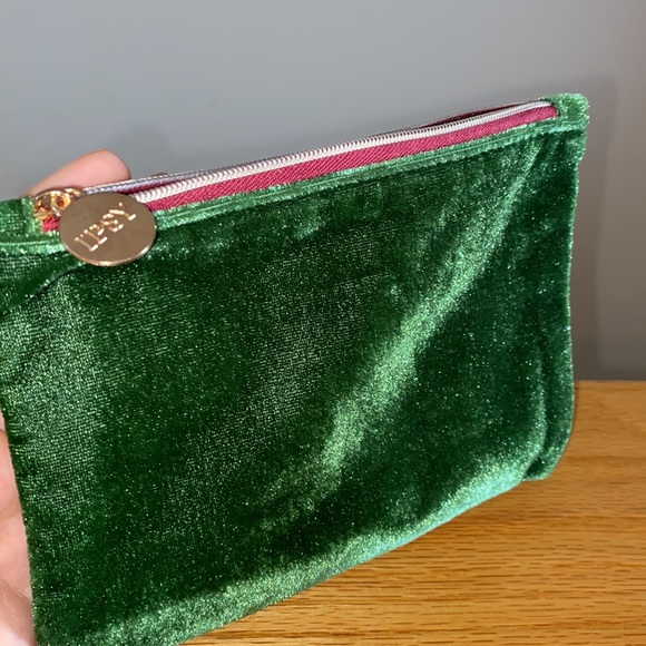 Refresh your SKIN kit! ALL UNOPENED - Picture 6 of 6